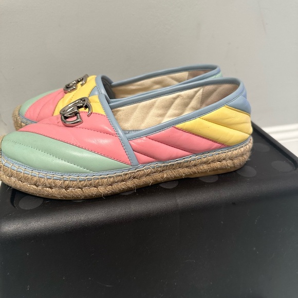AUTHENTIC: GUCCI Espadrilles - Picture 3 of 6